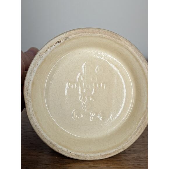 Vintage Pfaltzgraff Village Stoneware Beige Brown Creamer Pitcher USA 6 - 24 - Picture 7 of 11